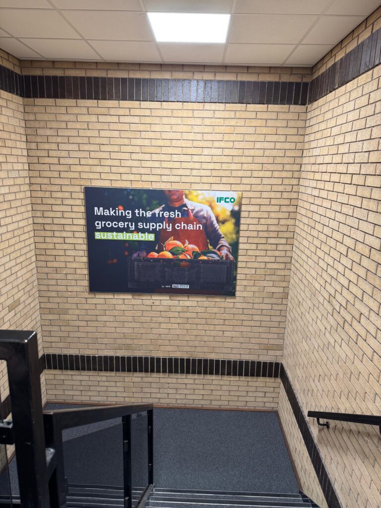 internal sign 2